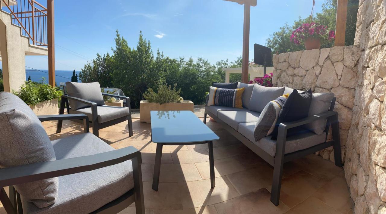 Villa Pergola-Apartment Toni Mlini Exteriör bild