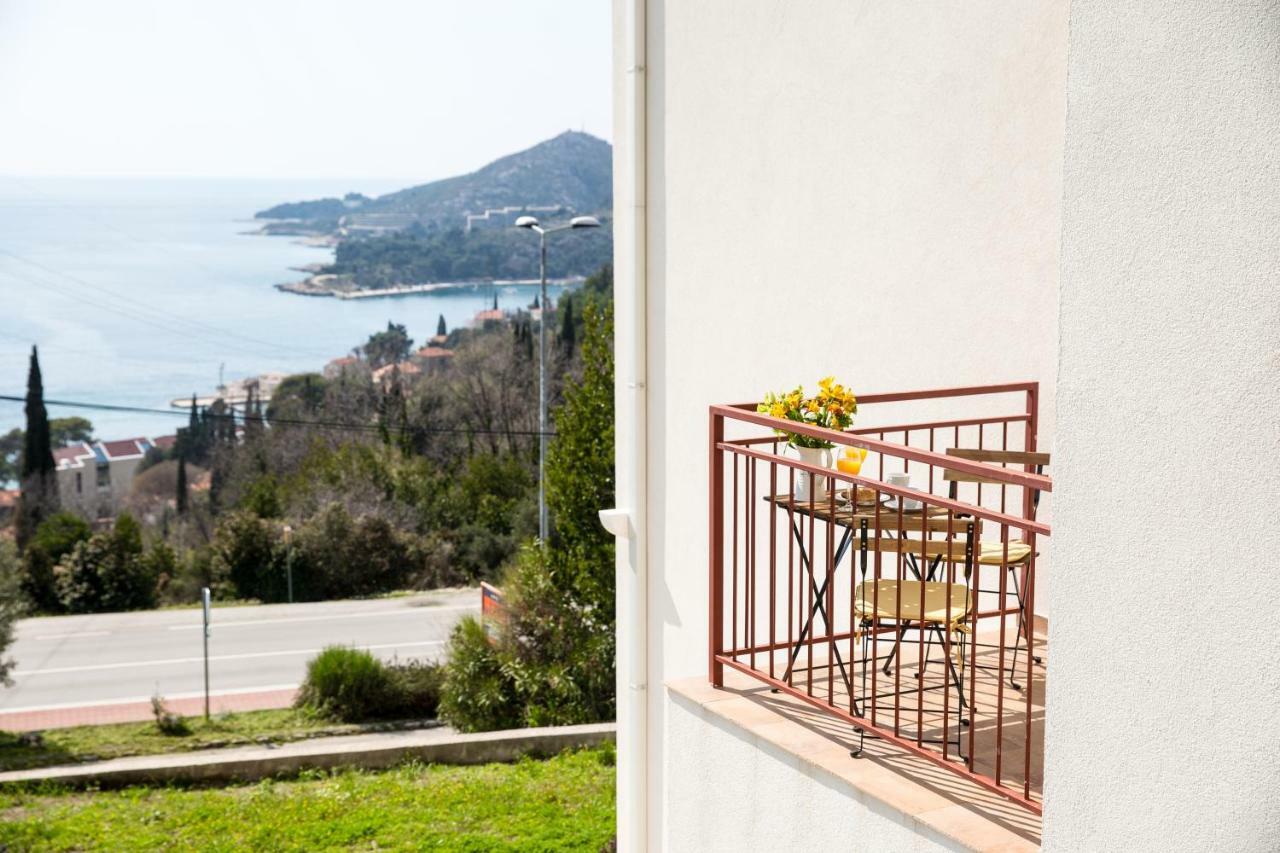 Villa Pergola-Apartment Toni Mlini Exteriör bild